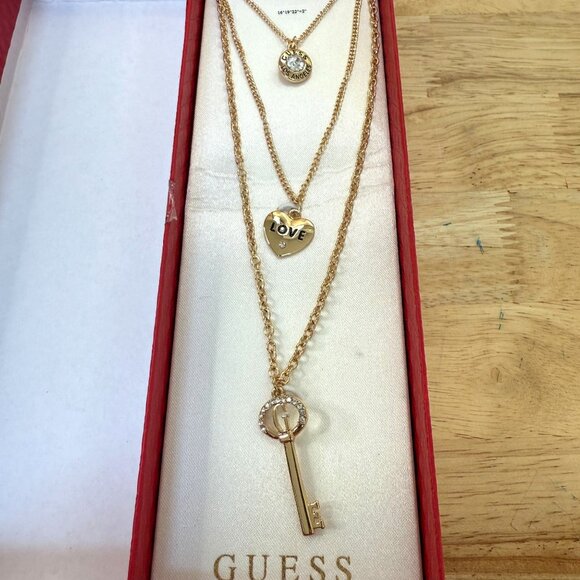 Guess Gold-Tone L.O.V.E. Layered Necklace Set With Heart Charm & Crystal Key Pen - Picture 2 of 9
